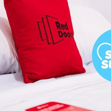 Reddoorz Plus Near Naia Expressway Πασάι Εξωτερικό φωτογραφία