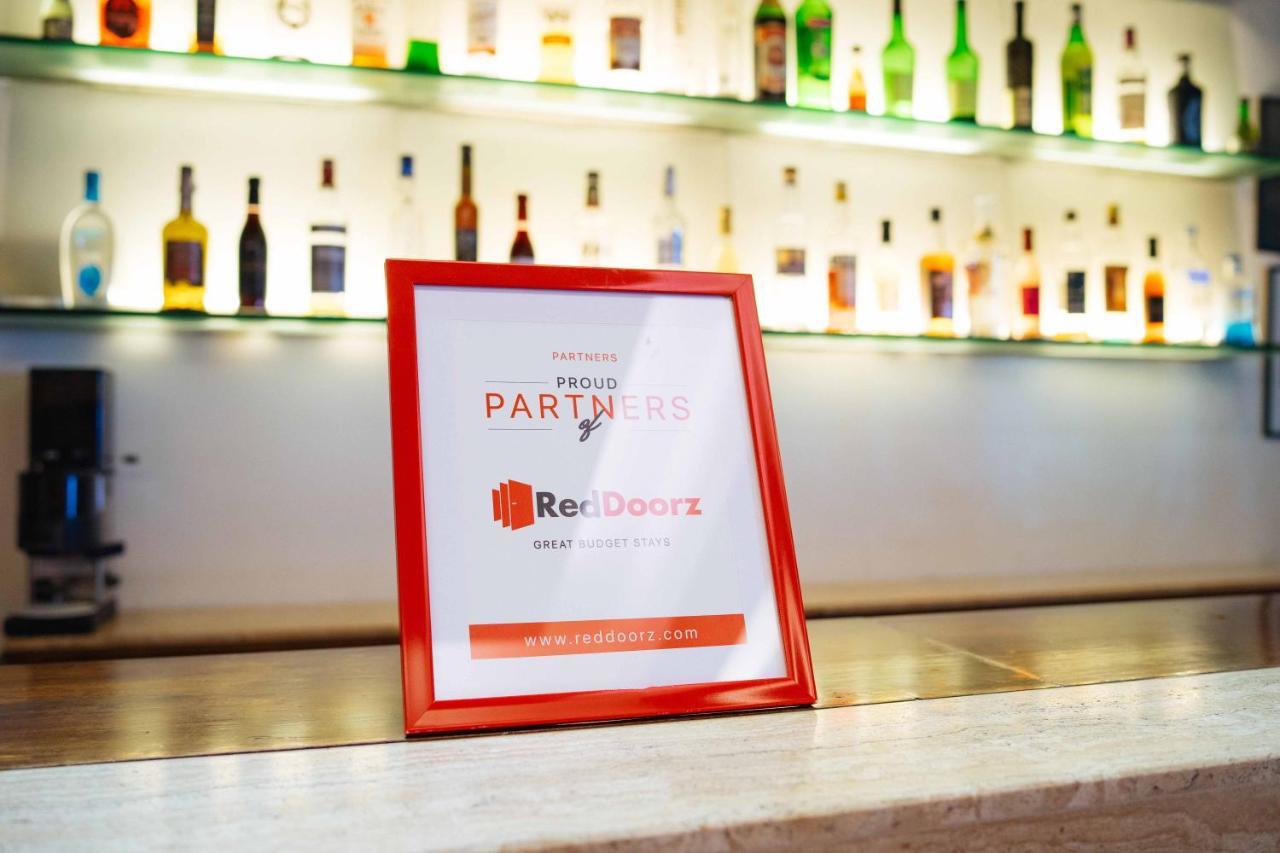 Reddoorz Plus Near Naia Expressway Πασάι Εξωτερικό φωτογραφία